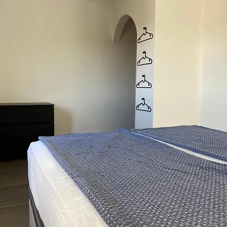 With A Big Garden And Heated Pool Villa *